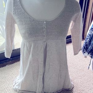 All women’s clothing size small or x small